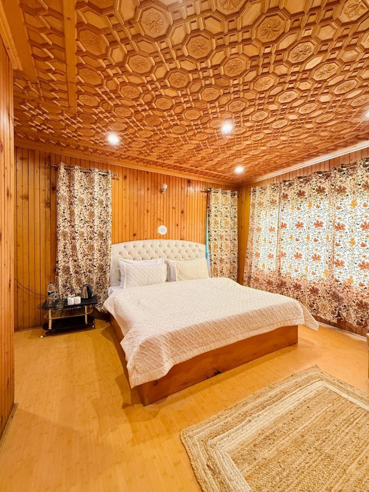 The Pinus Resort Pahalgām Exteriér fotografie